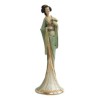 GEISHA CON FLORES 33 CM